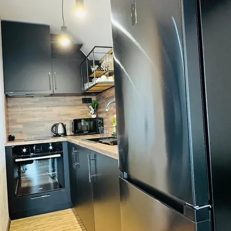 Vip 7 Sea View South Bay Apartment
